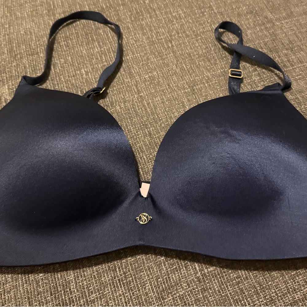 Victoria's Secret 36C Wireless Navy Bra